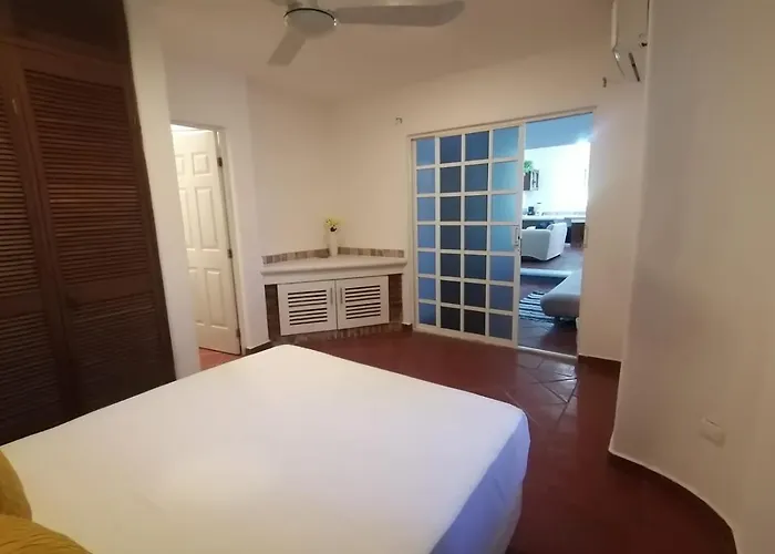 24 * Playa del Carmen